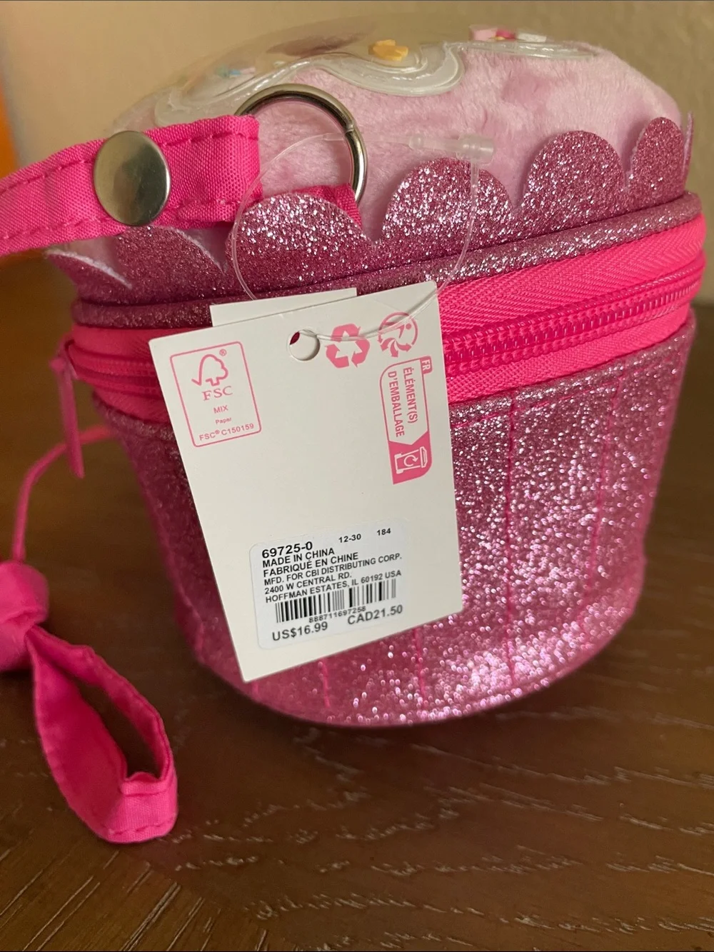 💖 Pick three $15 Claire's Hot Pink Glitter Cupcake Crossbody Purse
